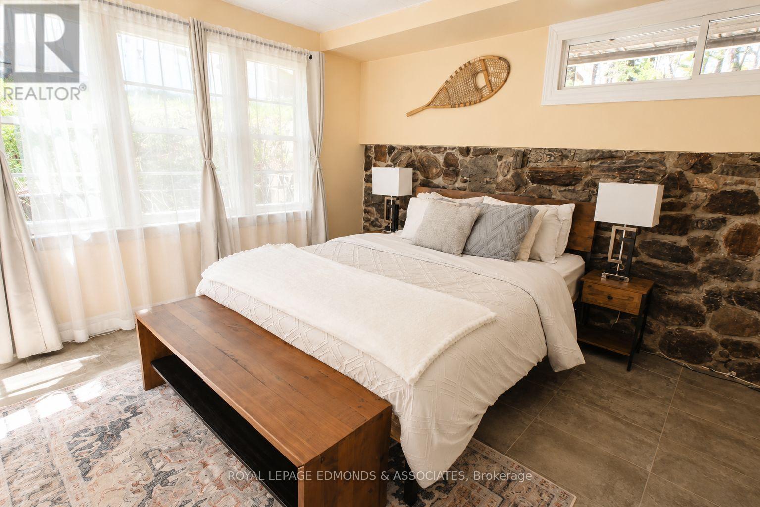 165 BOB SEGUIN DRIVE - 20
