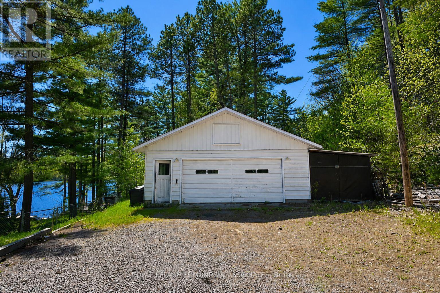 165 BOB SEGUIN DRIVE - 25