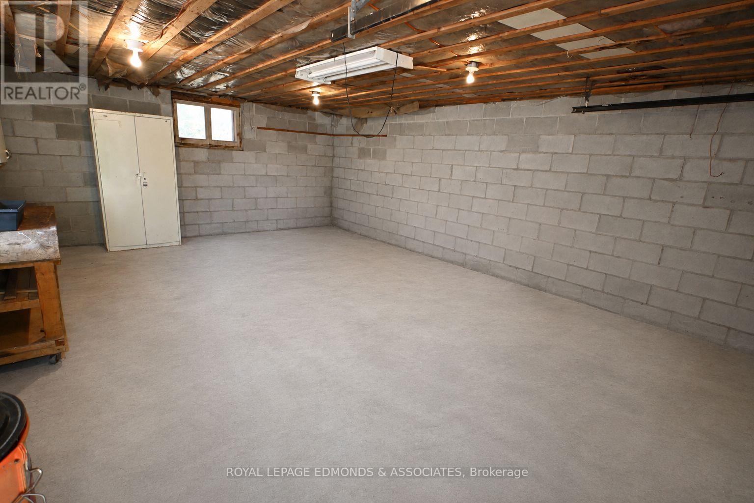 165 BOB SEGUIN DRIVE - 28