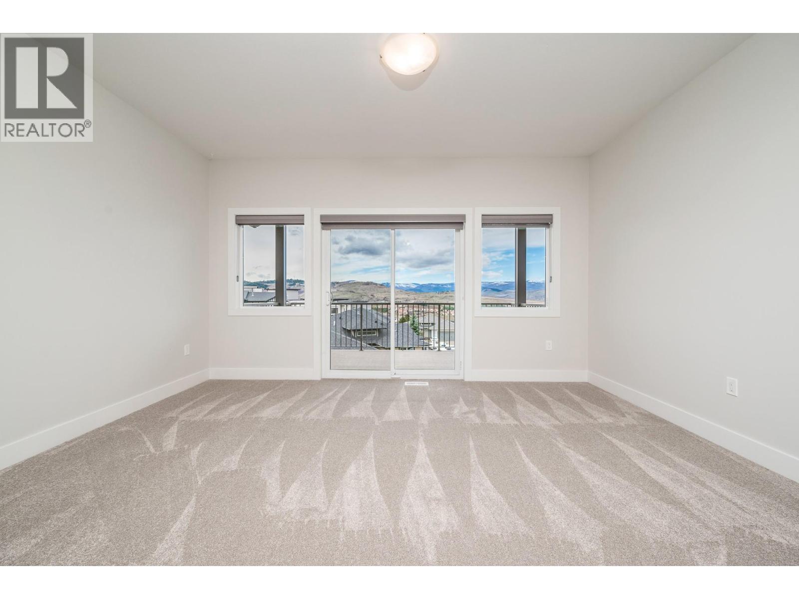 #97 933 Mt Robson Place - 16