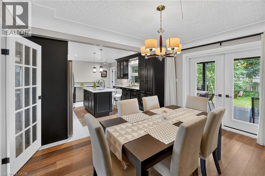 55 GLENVIEW Drive - Image 17