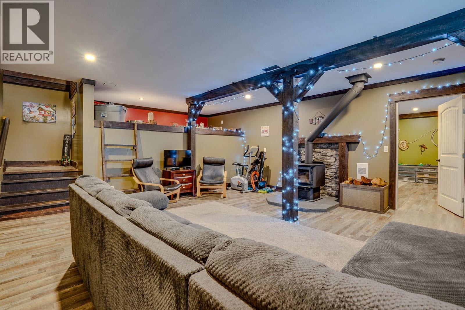 26 Byers Road - 27