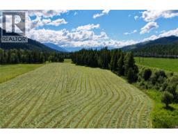 26 Byers Road, Cherryville, BC V0E2G1 Photo 39