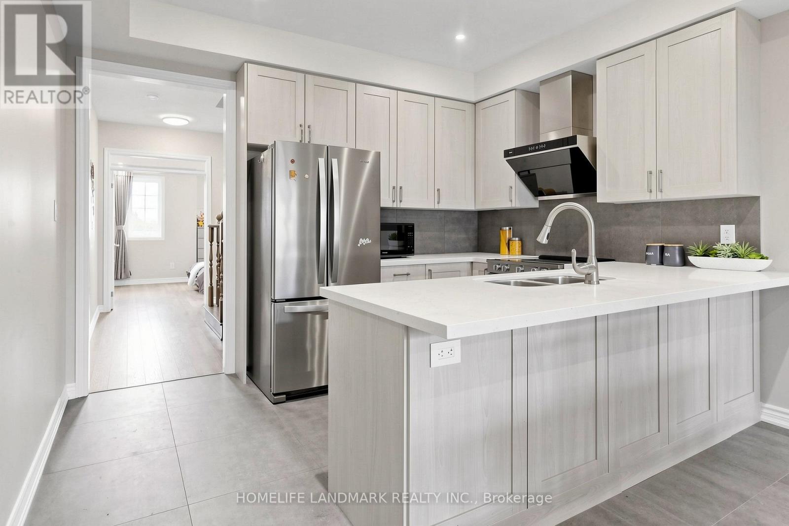 4798 16TH AVENUE - 20