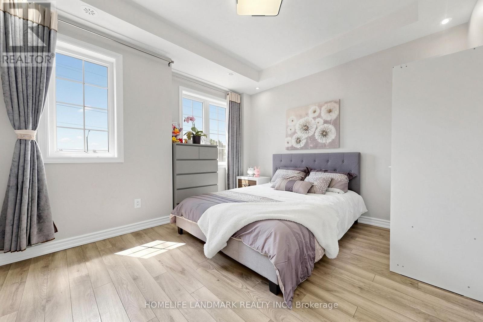 4798 16TH AVENUE - 26