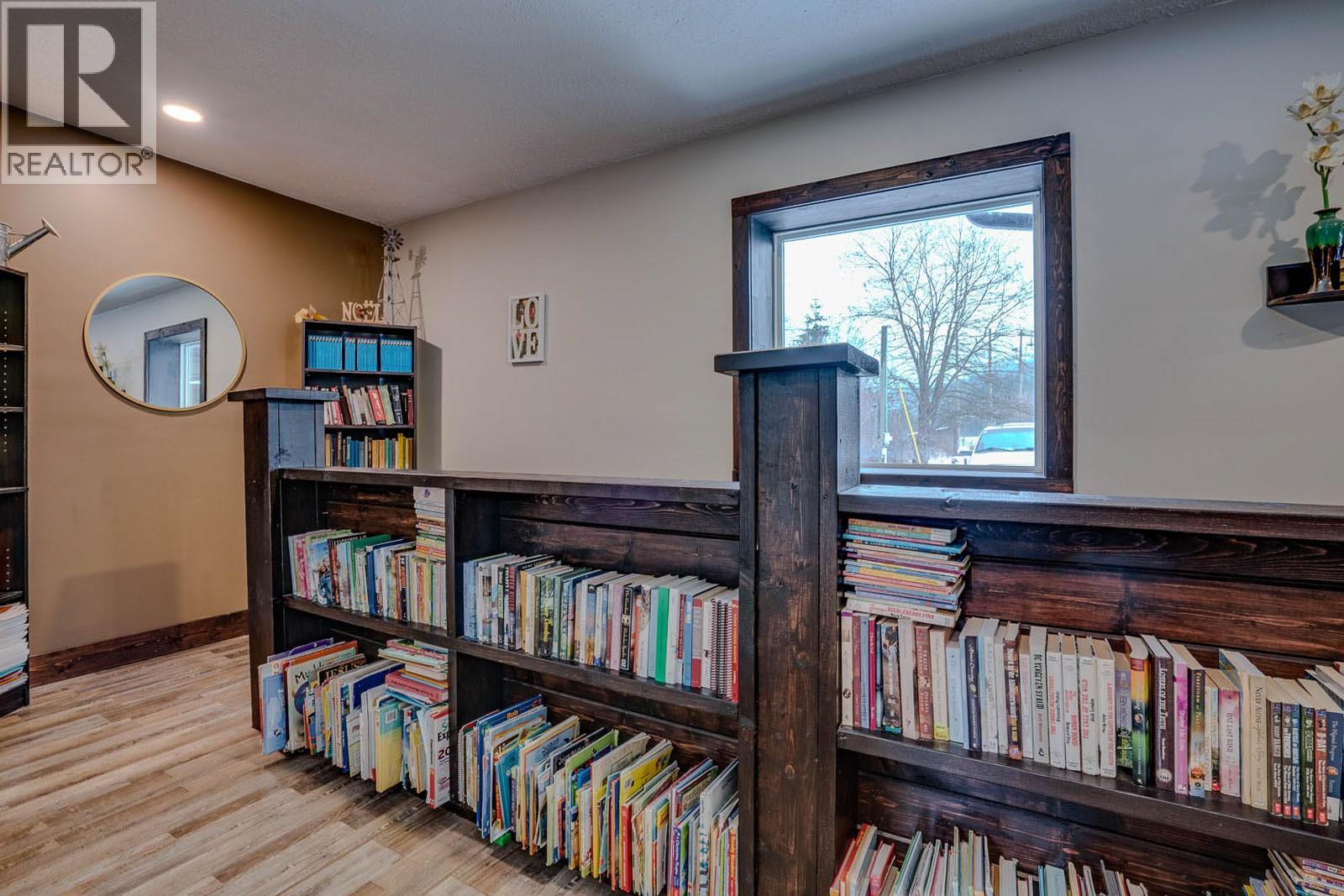 26 Byers Road - 18