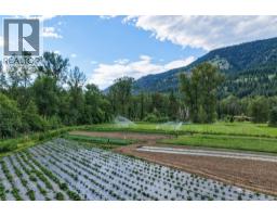 26 Byers Road, Cherryville, BC V0E2G1 Photo 35