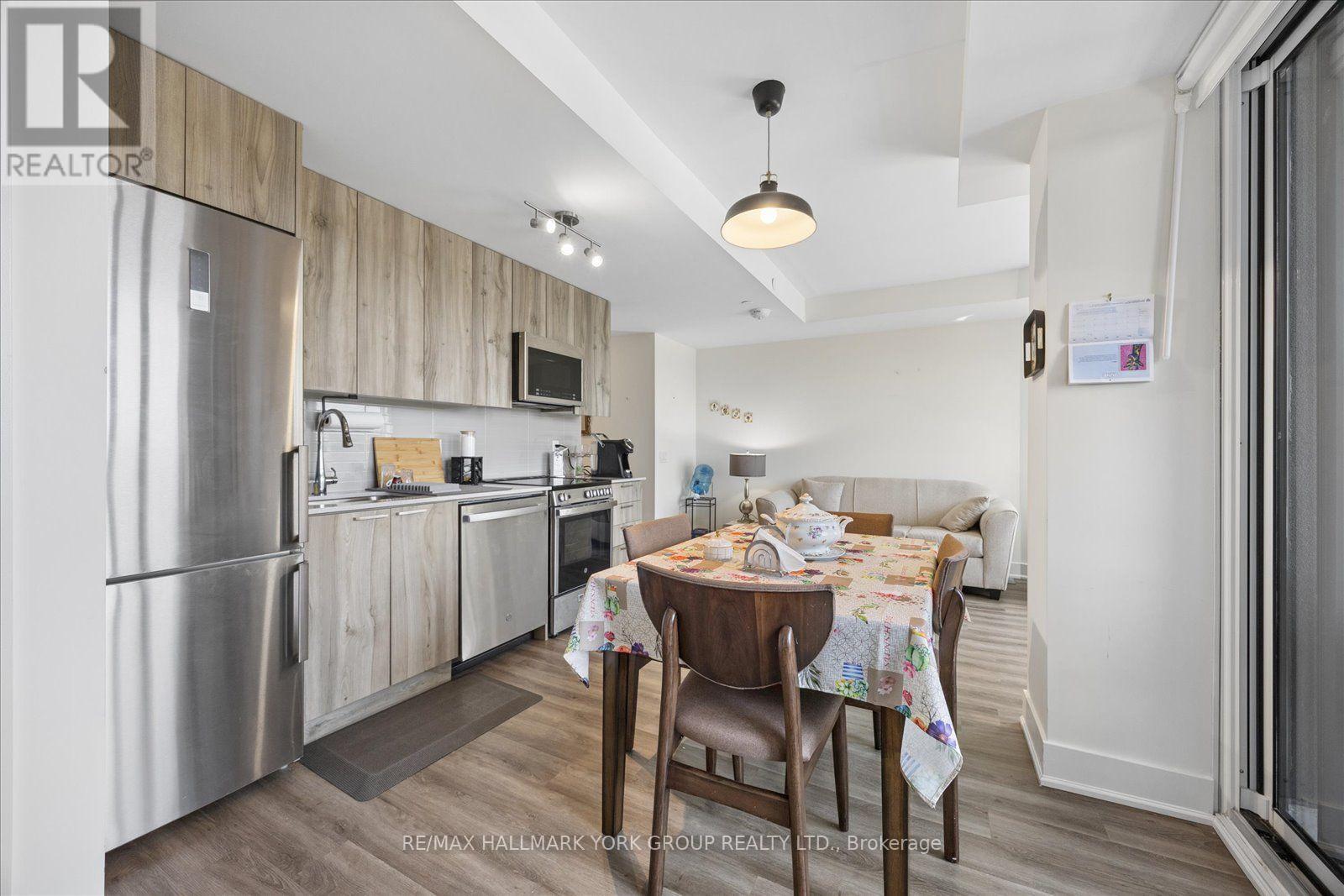 #420 185 DEERFIELD ROAD - 13