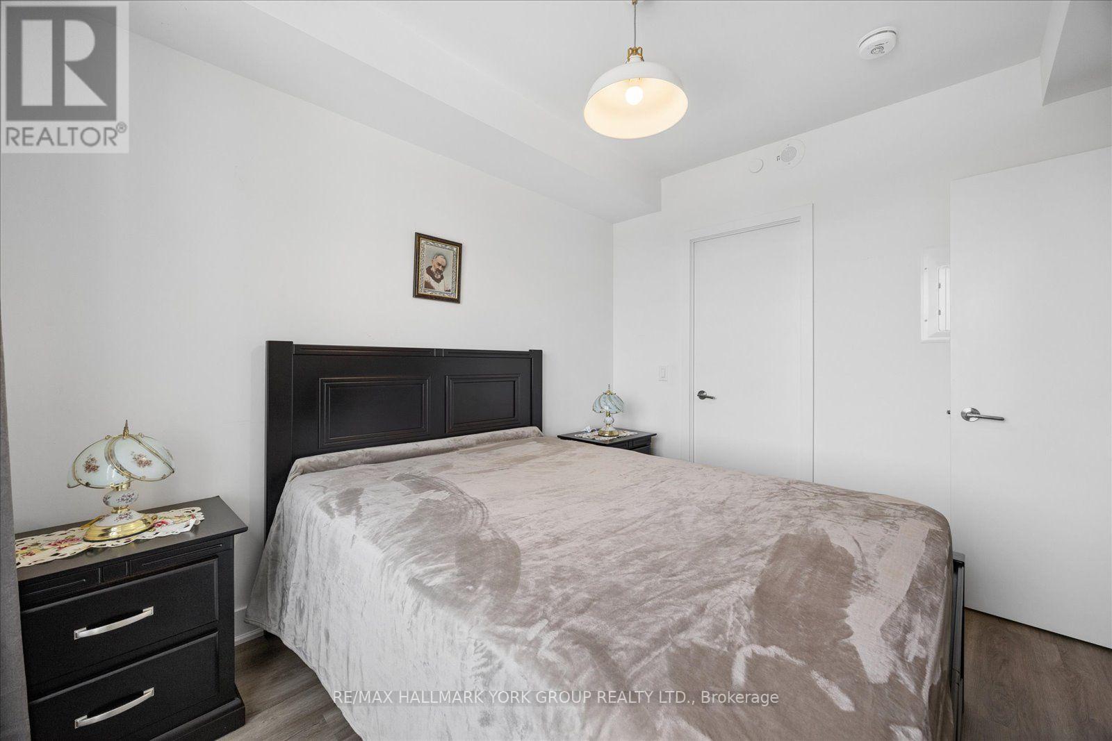 #420 185 DEERFIELD ROAD - 20