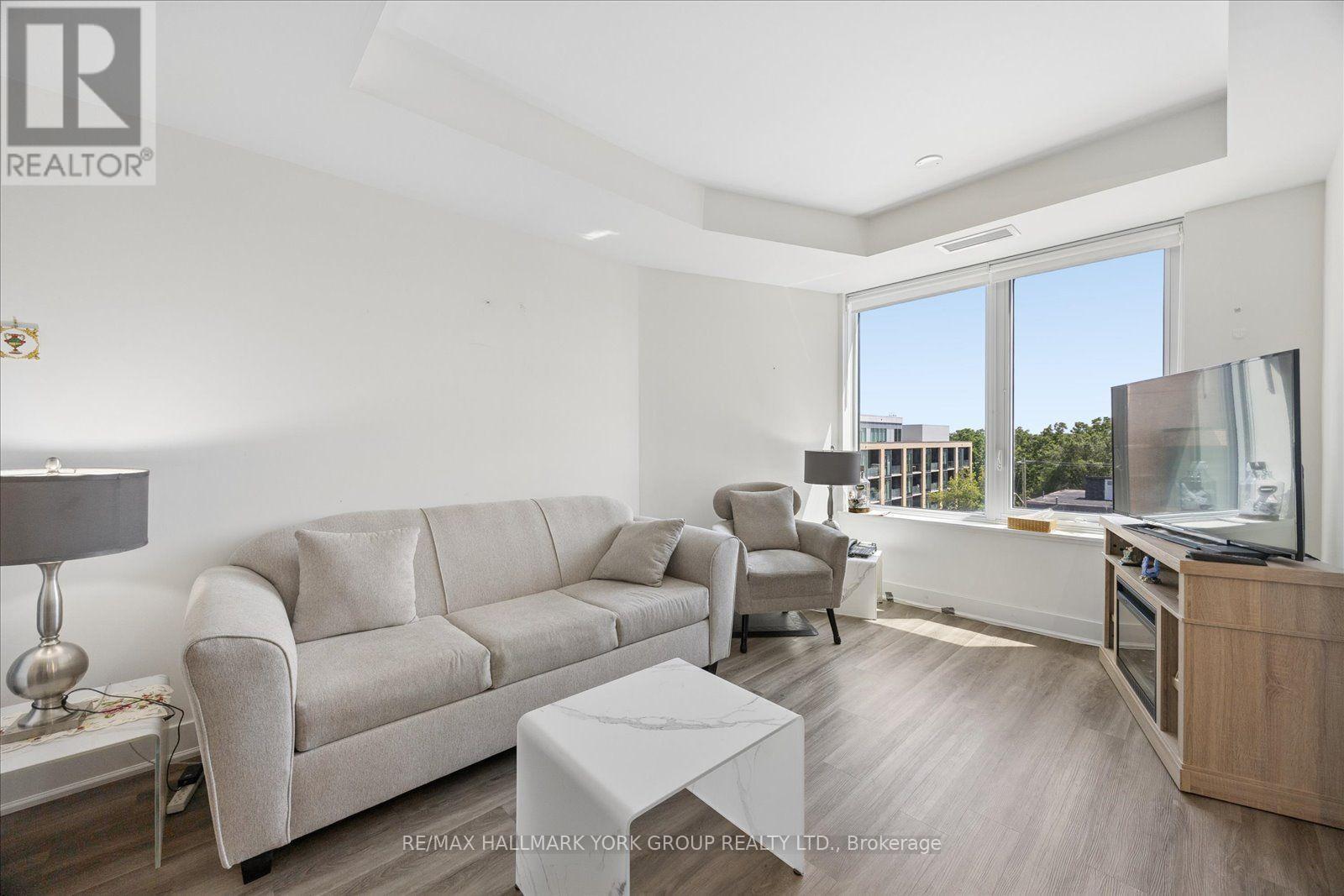 #420 185 DEERFIELD ROAD - 7