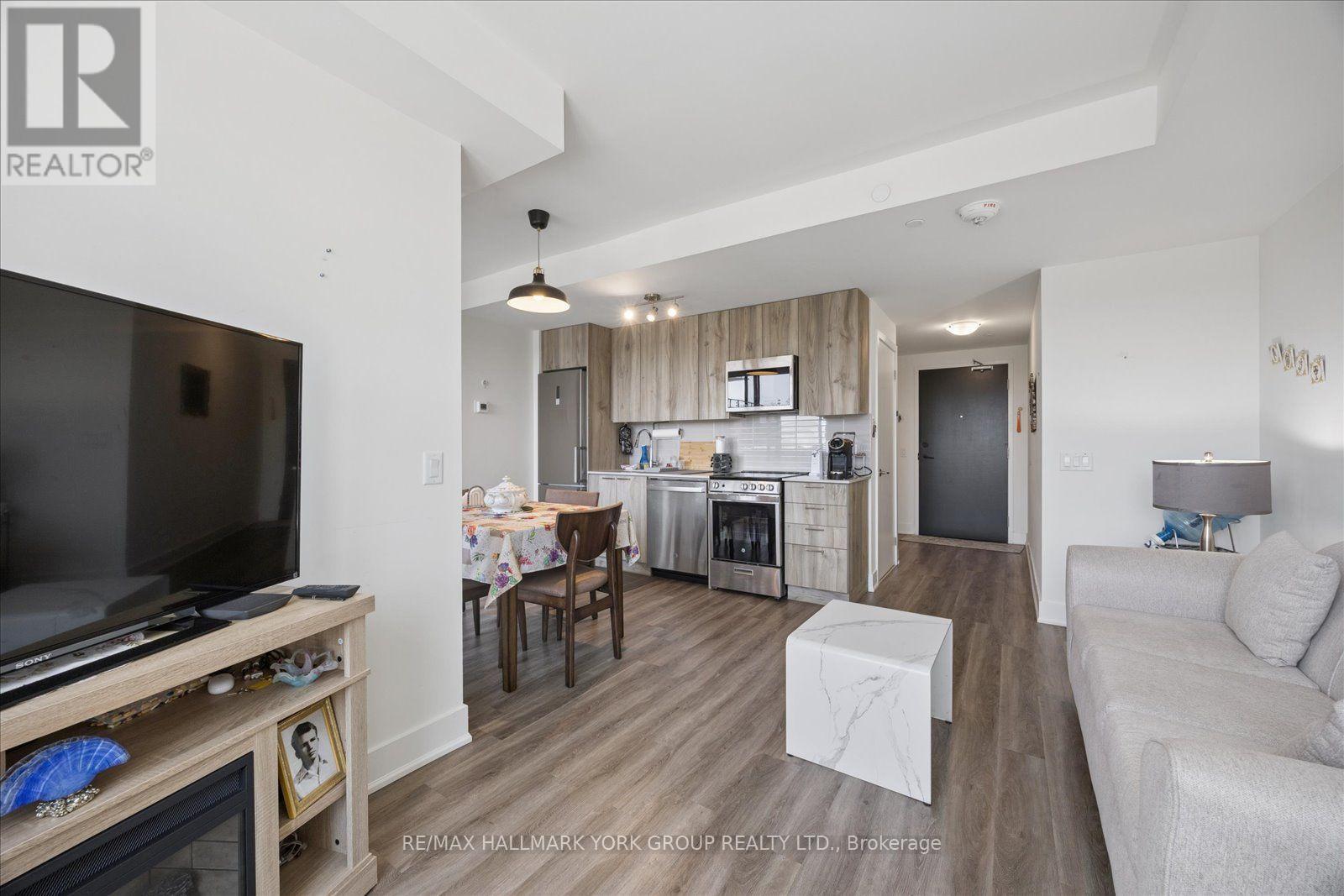 #420 185 DEERFIELD ROAD - 8