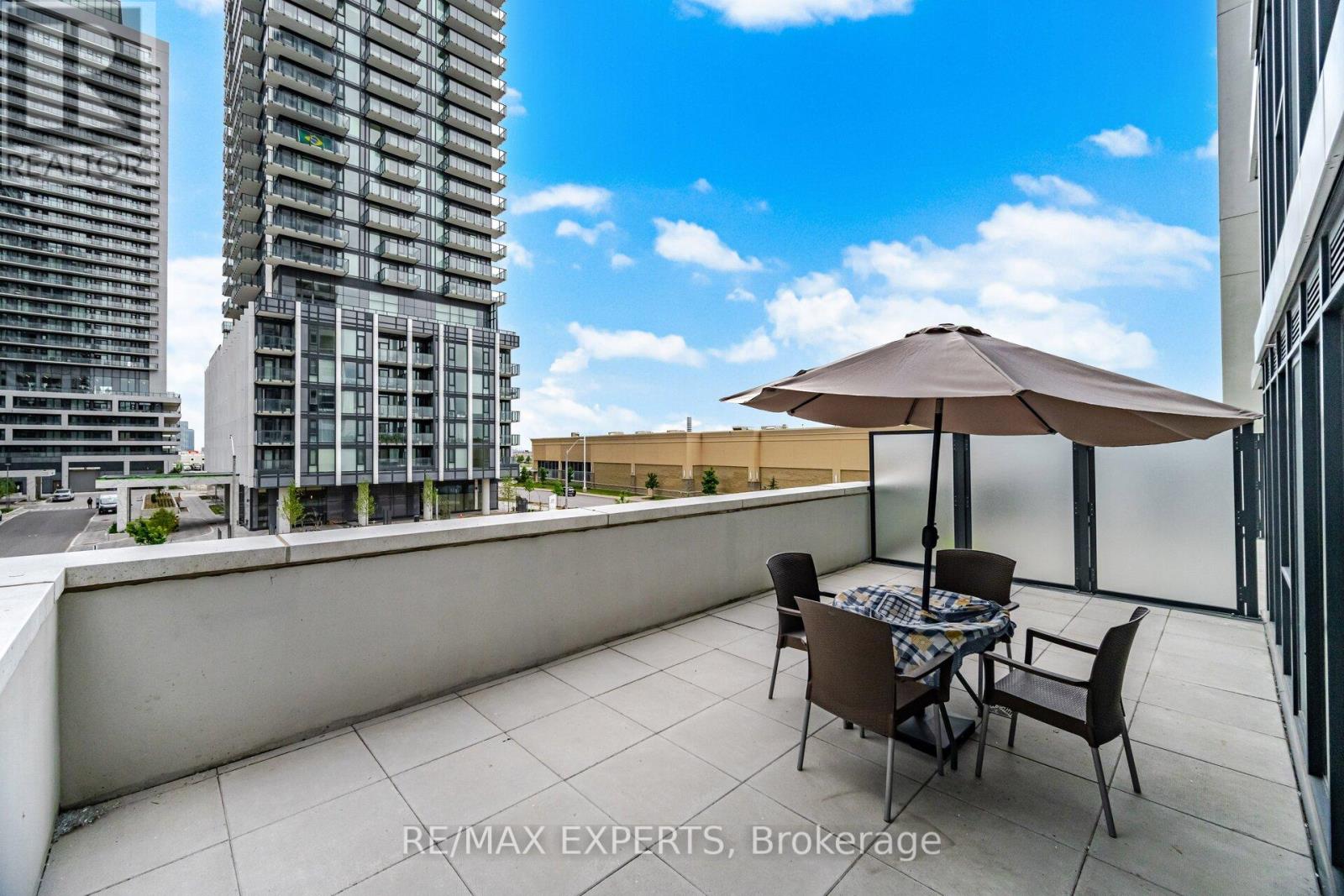 #221 9000 JANE STREET - 9