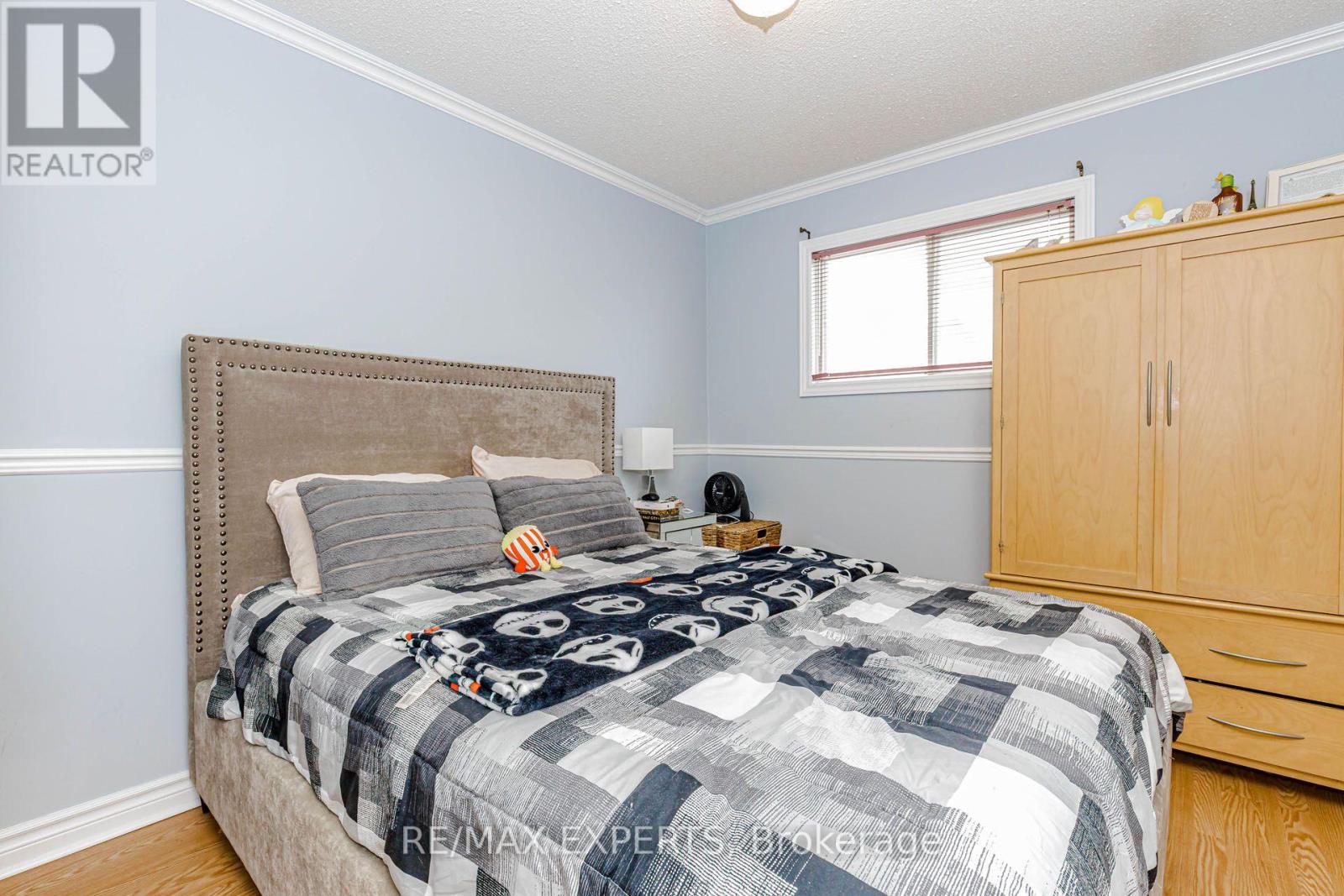 225 KELSO CRESCENT - Image 21