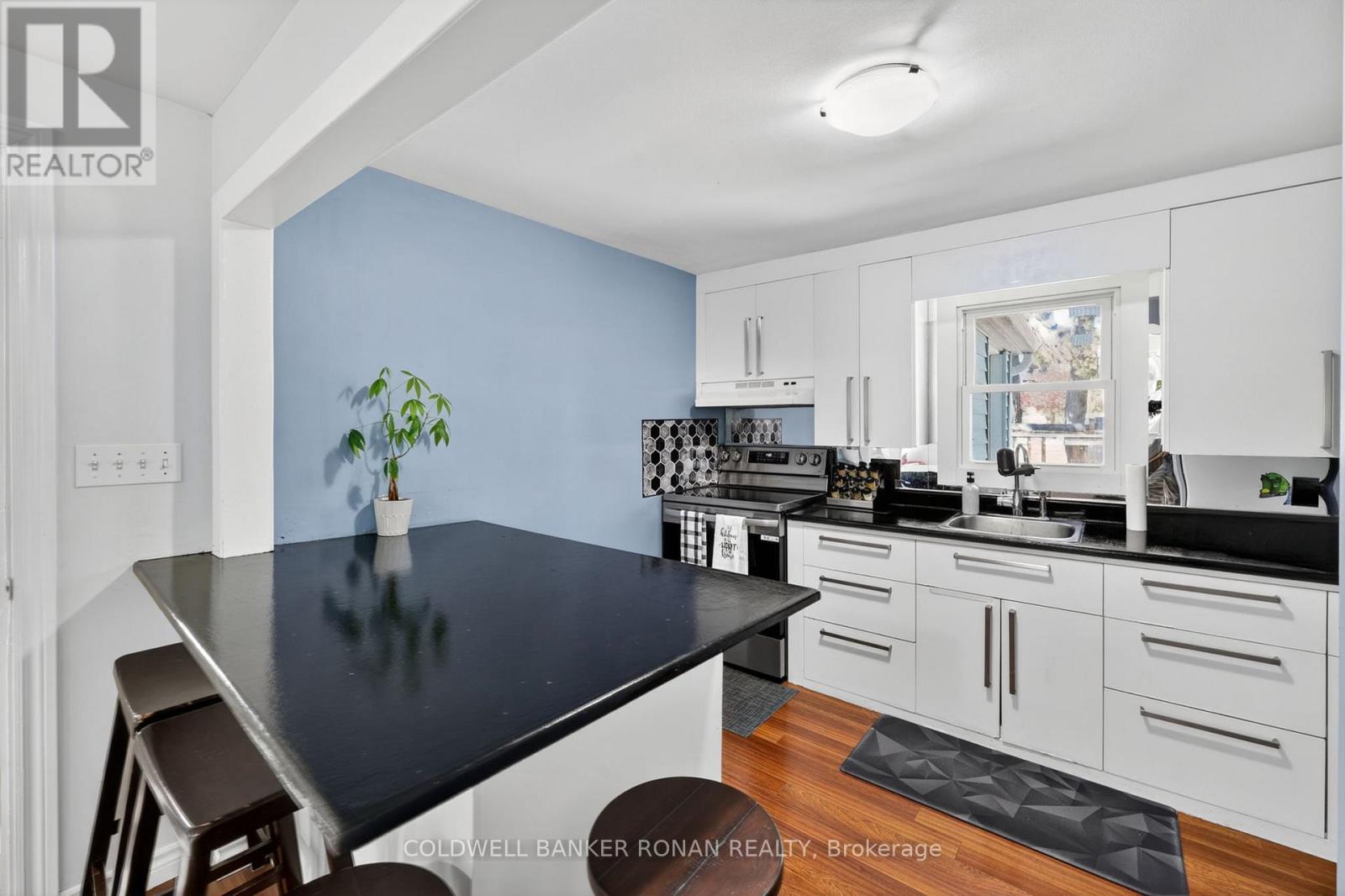 246 WEIR STREET - 19