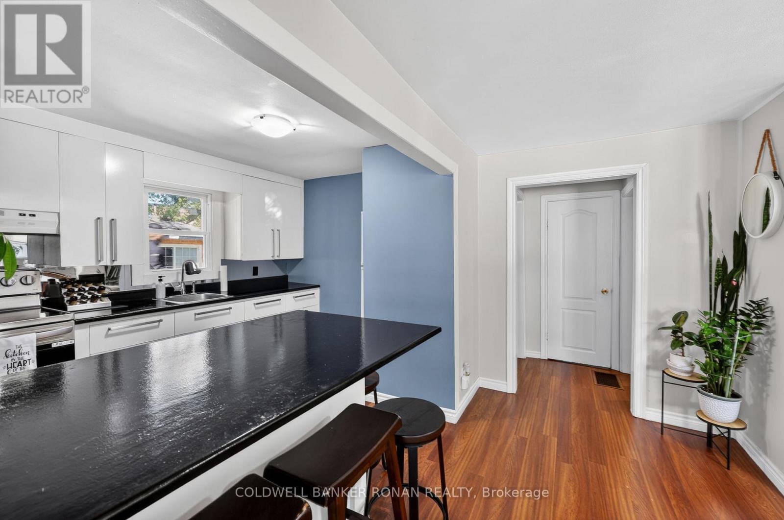 246 WEIR STREET - 7