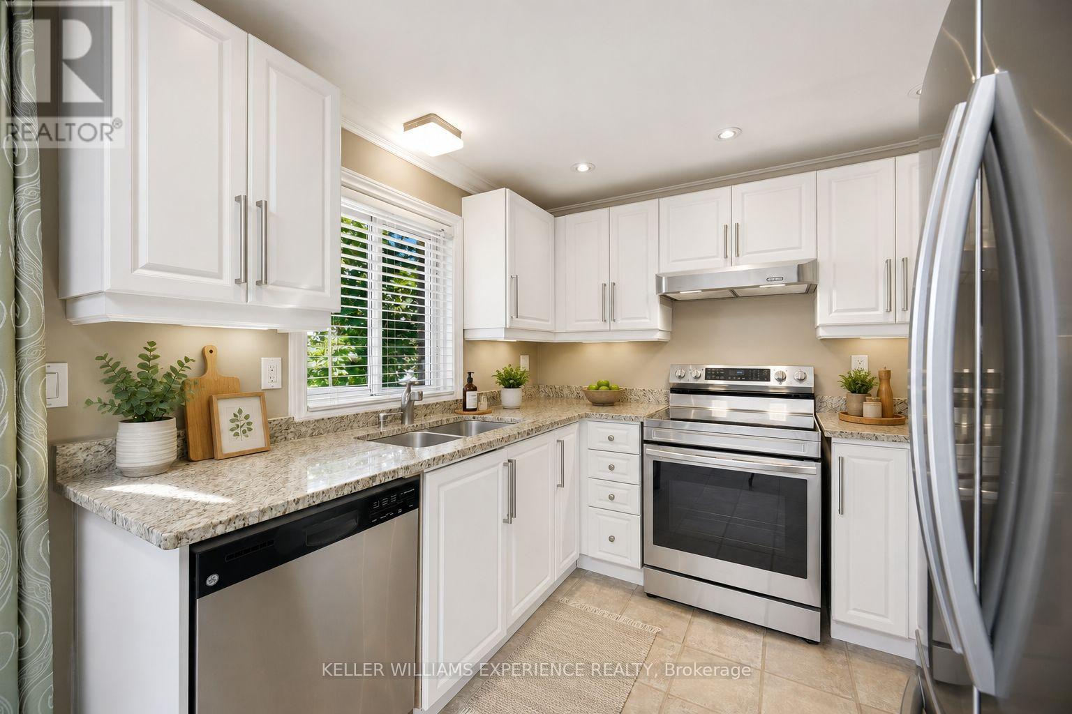 526 LEACOCK DRIVE - Image 6