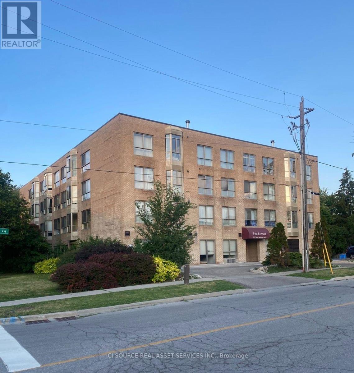 Photo of 204 - 249 MAJOR MACKENZIE DRIVE E