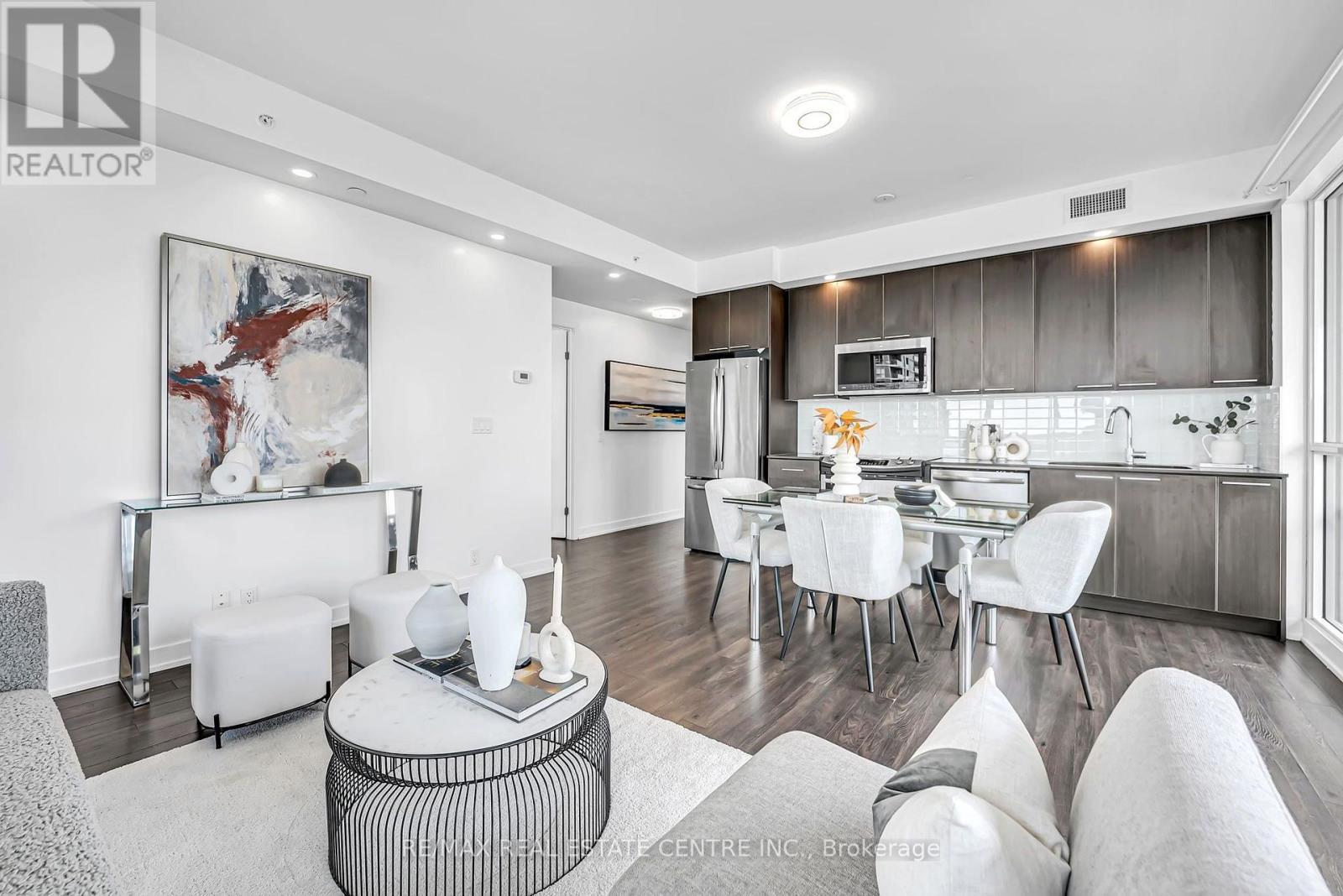 #809 10 PARK LAWN ROAD - 13