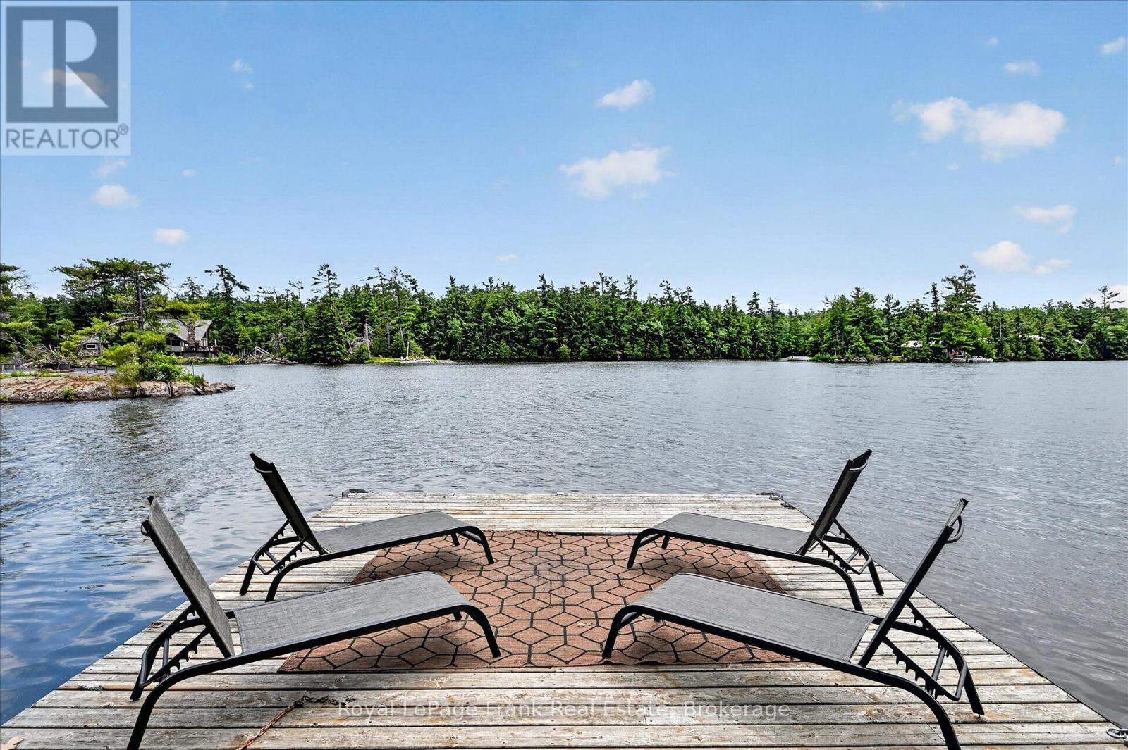 442 ISLAND 7 STONEY LAKE - 4