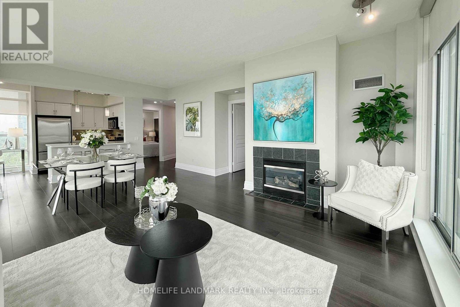 #623 5 MARINE PARADE DRIVE - 21