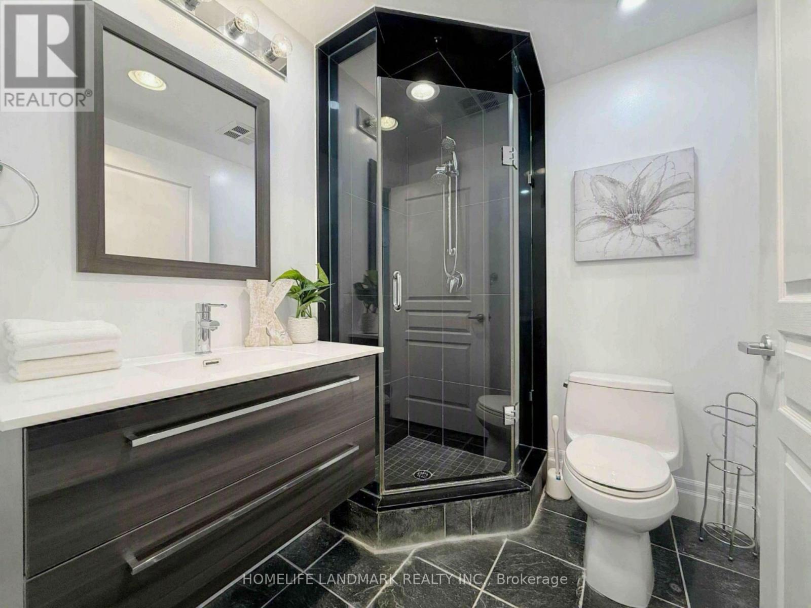 #623 5 MARINE PARADE DRIVE - 32
