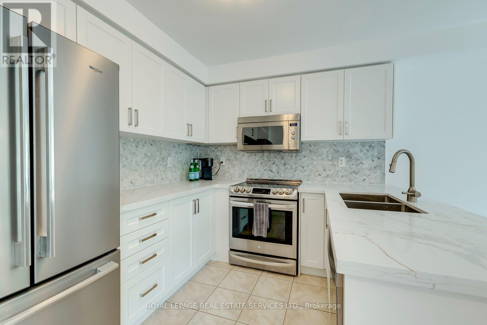 916 MCNAIR CIRCLE - 27