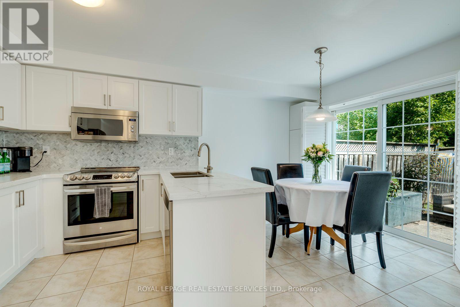 916 MCNAIR CIRCLE - 29