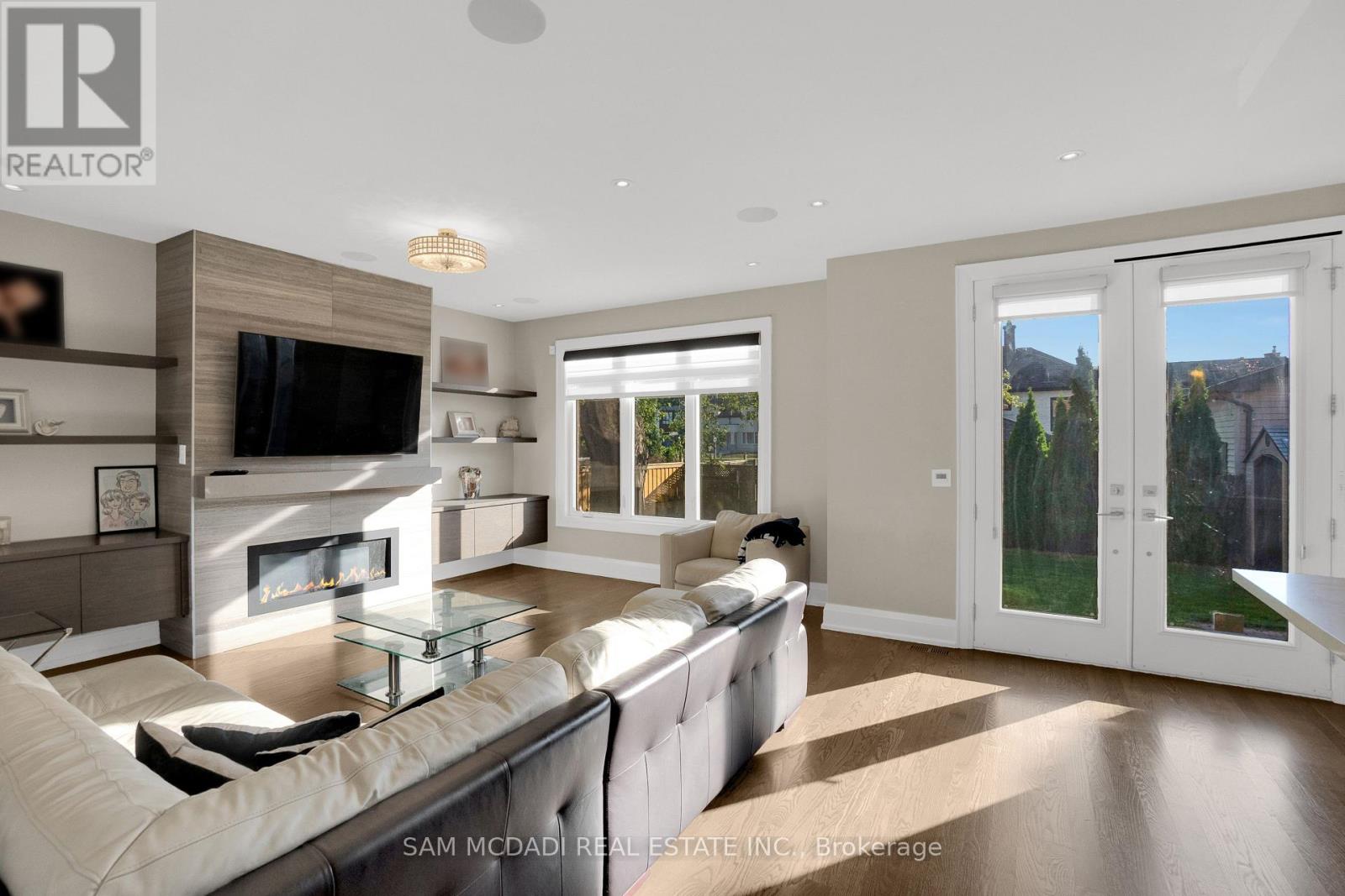 1196 STRATHY AVENUE - Image 12