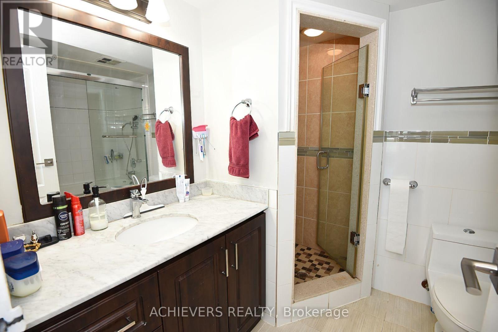 #914 1 ROWNTREE ROAD - 23