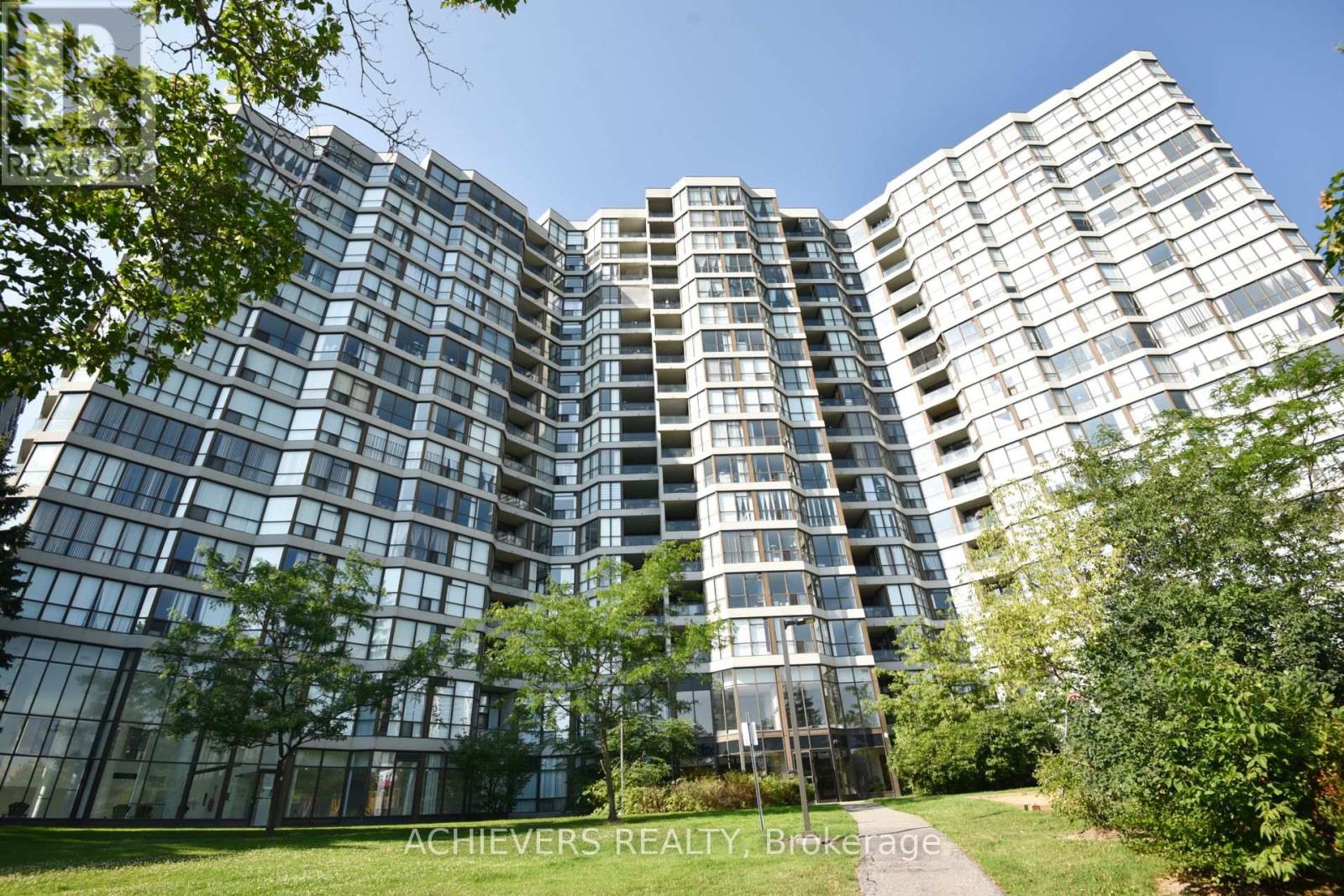 #914 1 ROWNTREE ROAD - 41