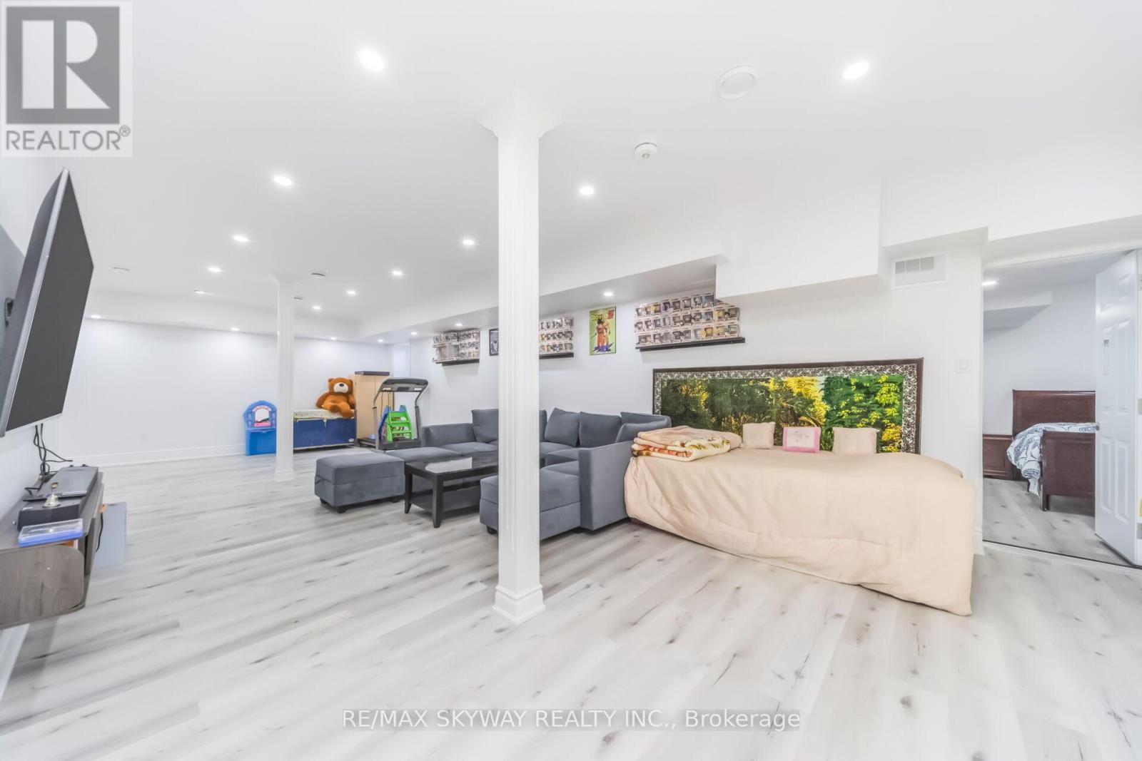 12199 HWY #50 ROAD - 25