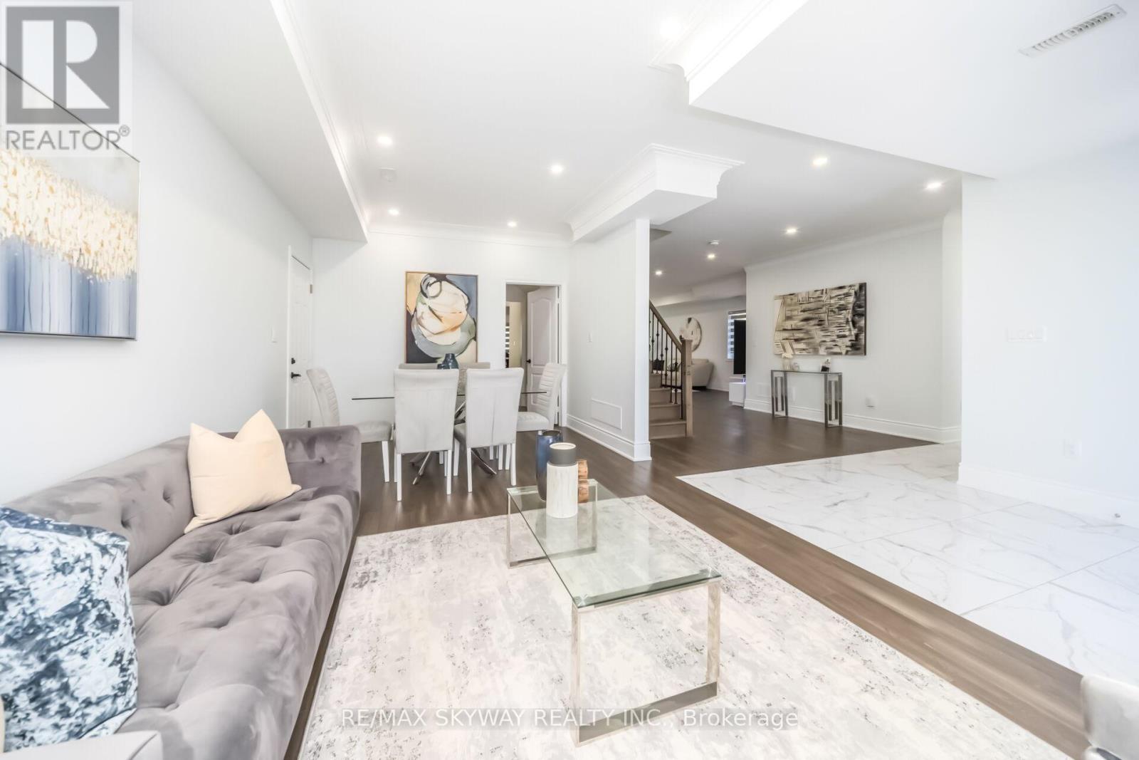 12199 HWY #50 ROAD - 43