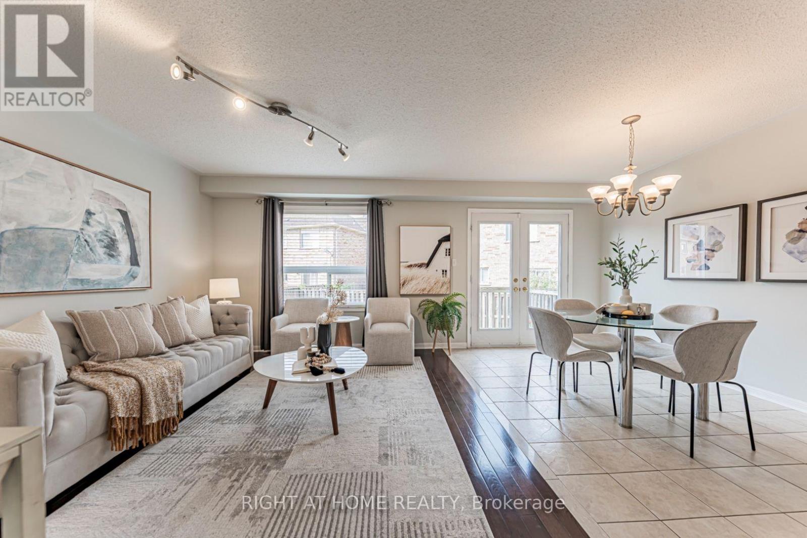 11 OLIVETT LANE - 1