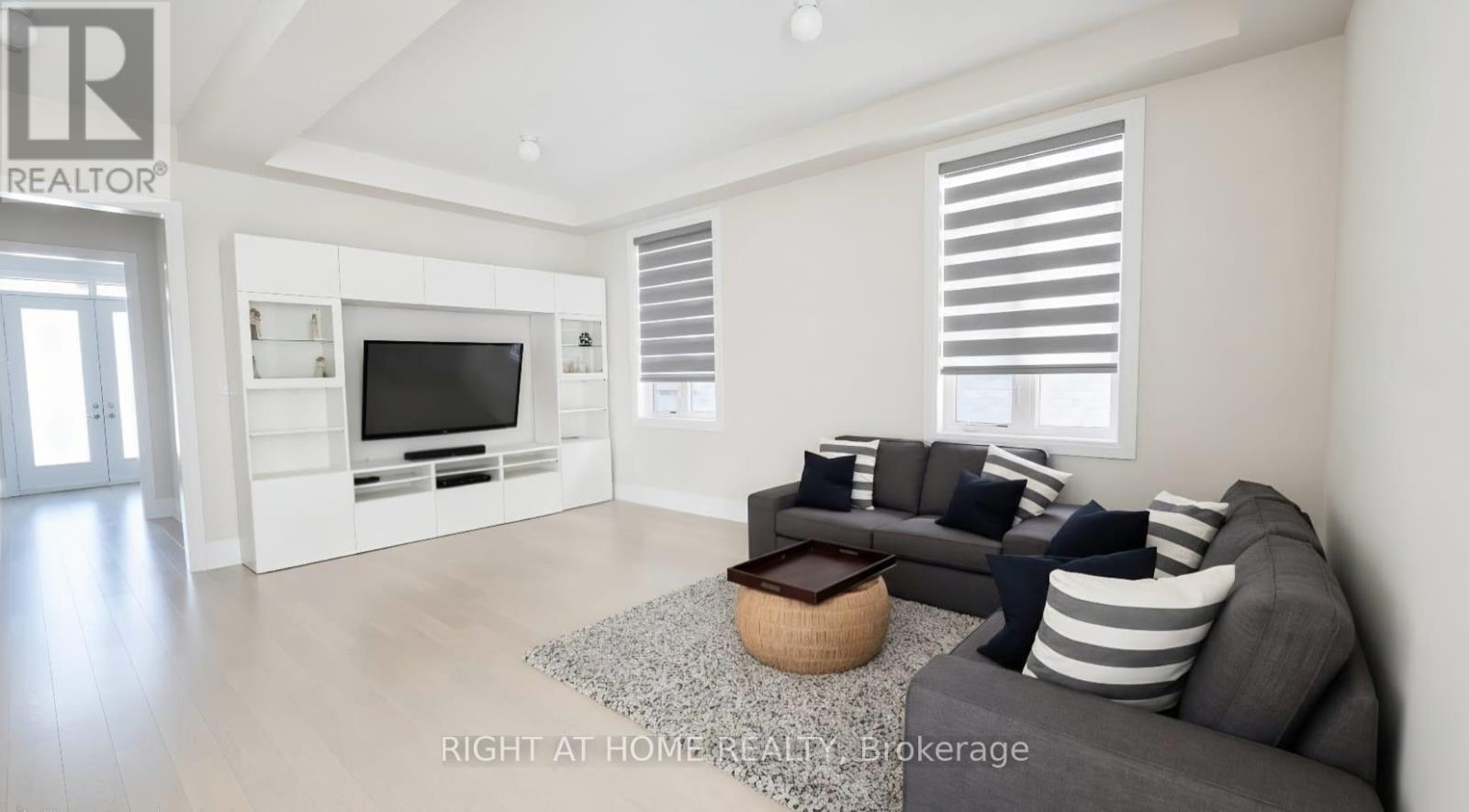 816 APPLE TERRACE - Image 6