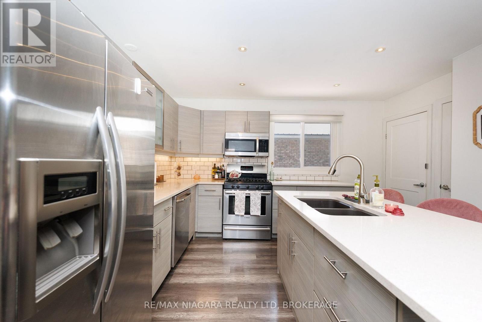 3273 ADDISON AVENUE - 5
