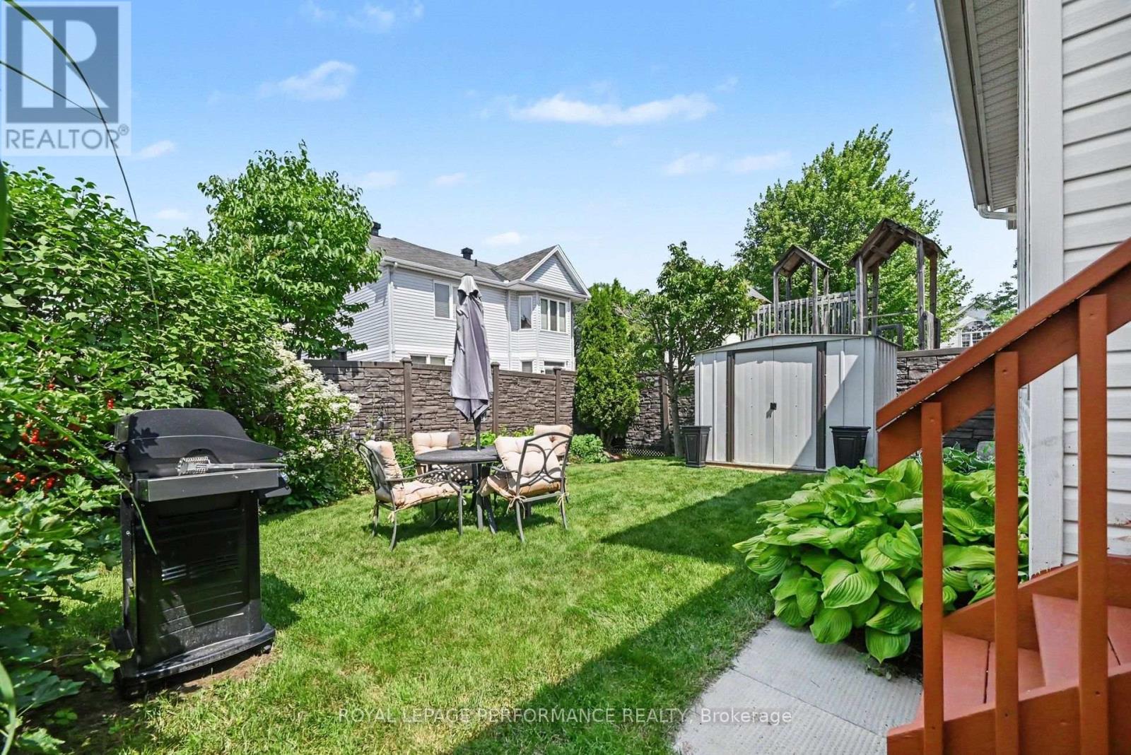 2202 CLENDENAN CRESCENT - 49