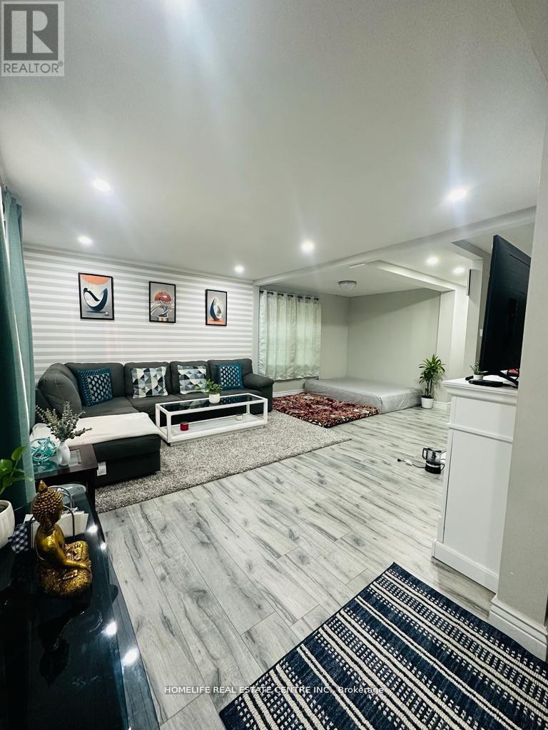 10 PARKWOOD DRIVE - 7