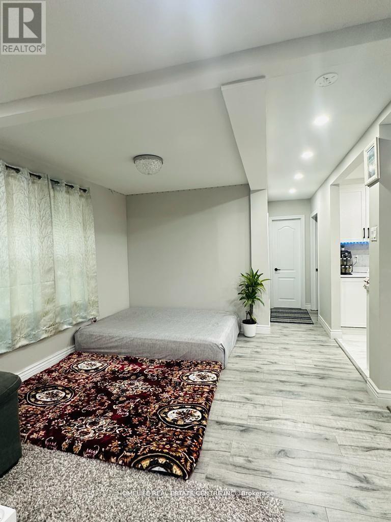 10 PARKWOOD DRIVE - 9