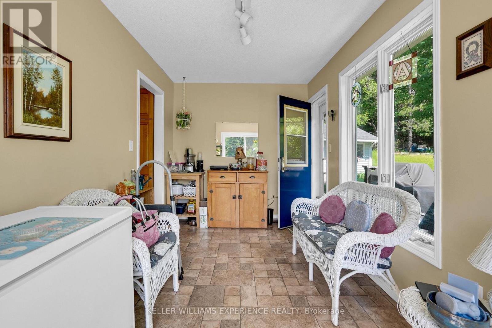 203 SANTAS VILLAGE ROAD - 29