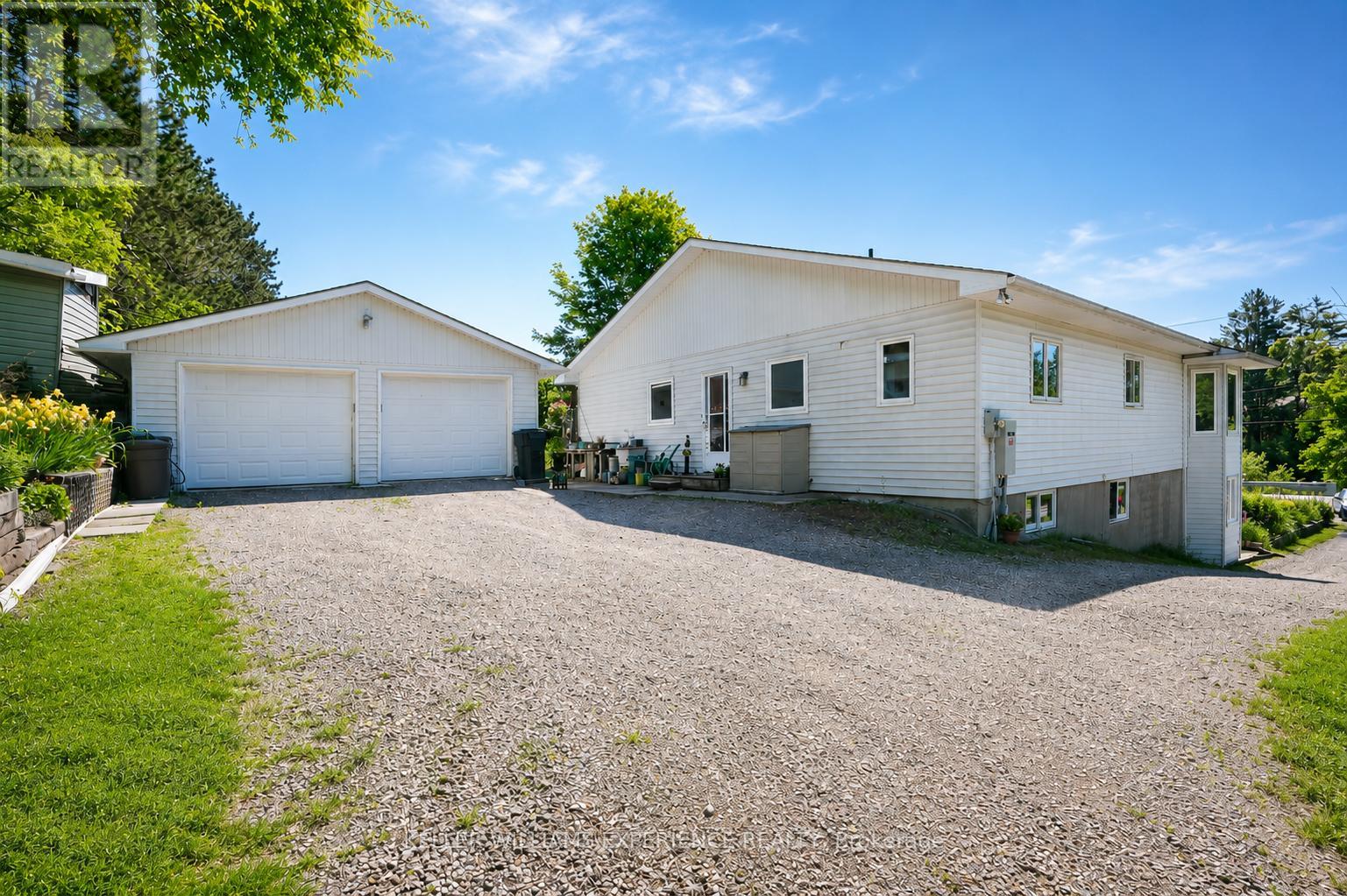 203 SANTAS VILLAGE ROAD - 3
