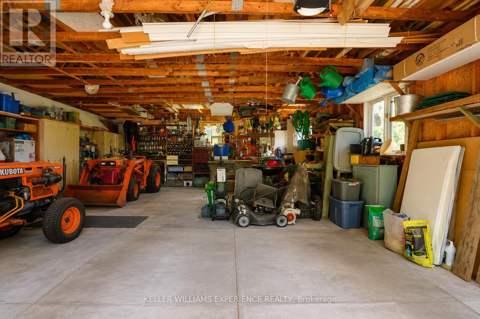 203 SANTAS VILLAGE ROAD - 44