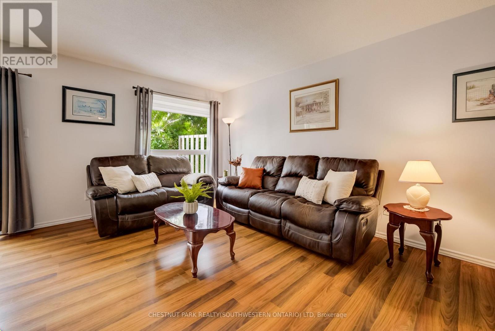 #11 210 HIGHLAND CRESCENT - 11