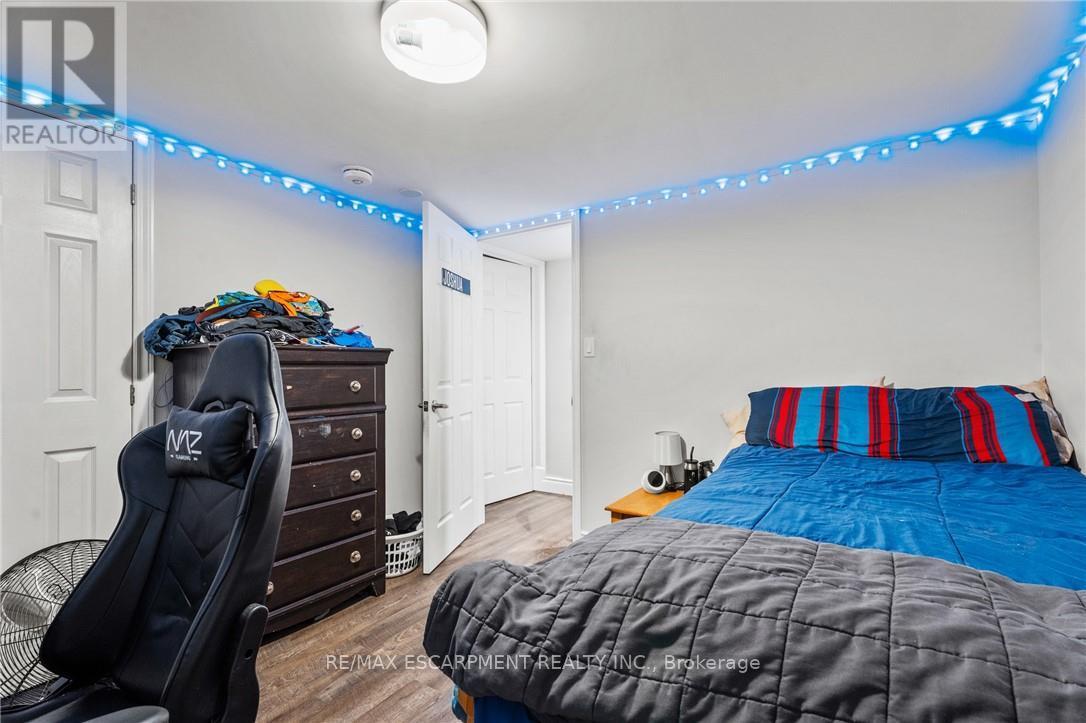557 LAKE STREET - 24