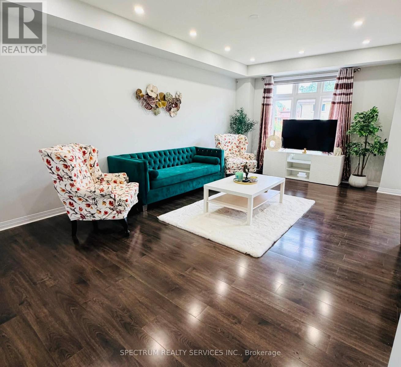 529B GREY STREET - 10