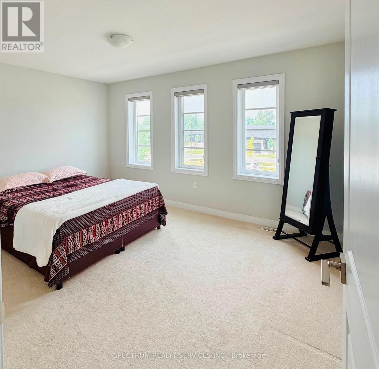 529B GREY STREET - 16
