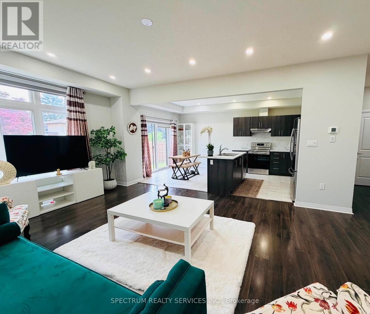 529B GREY STREET - 9
