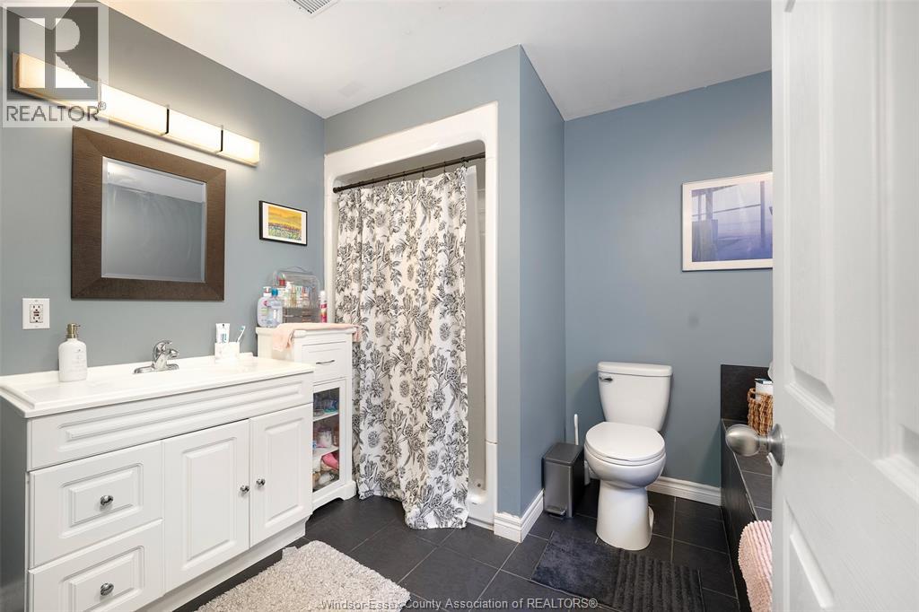 398 International AVENUE - Image 37