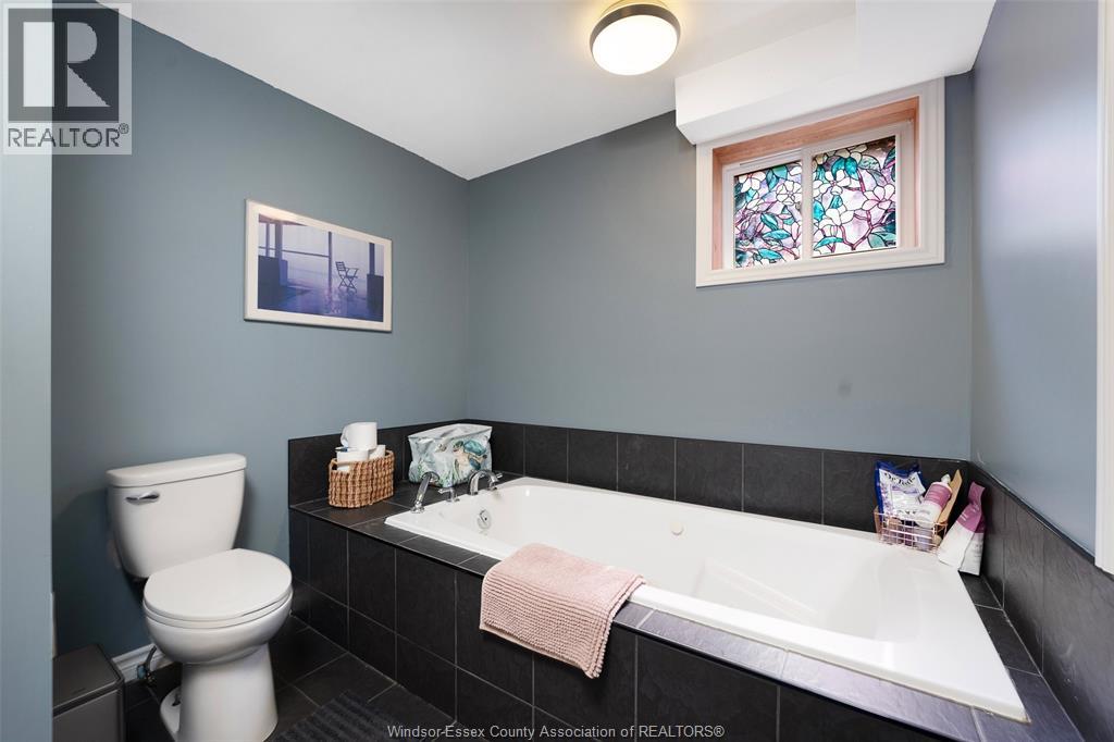 398 International AVENUE - 36