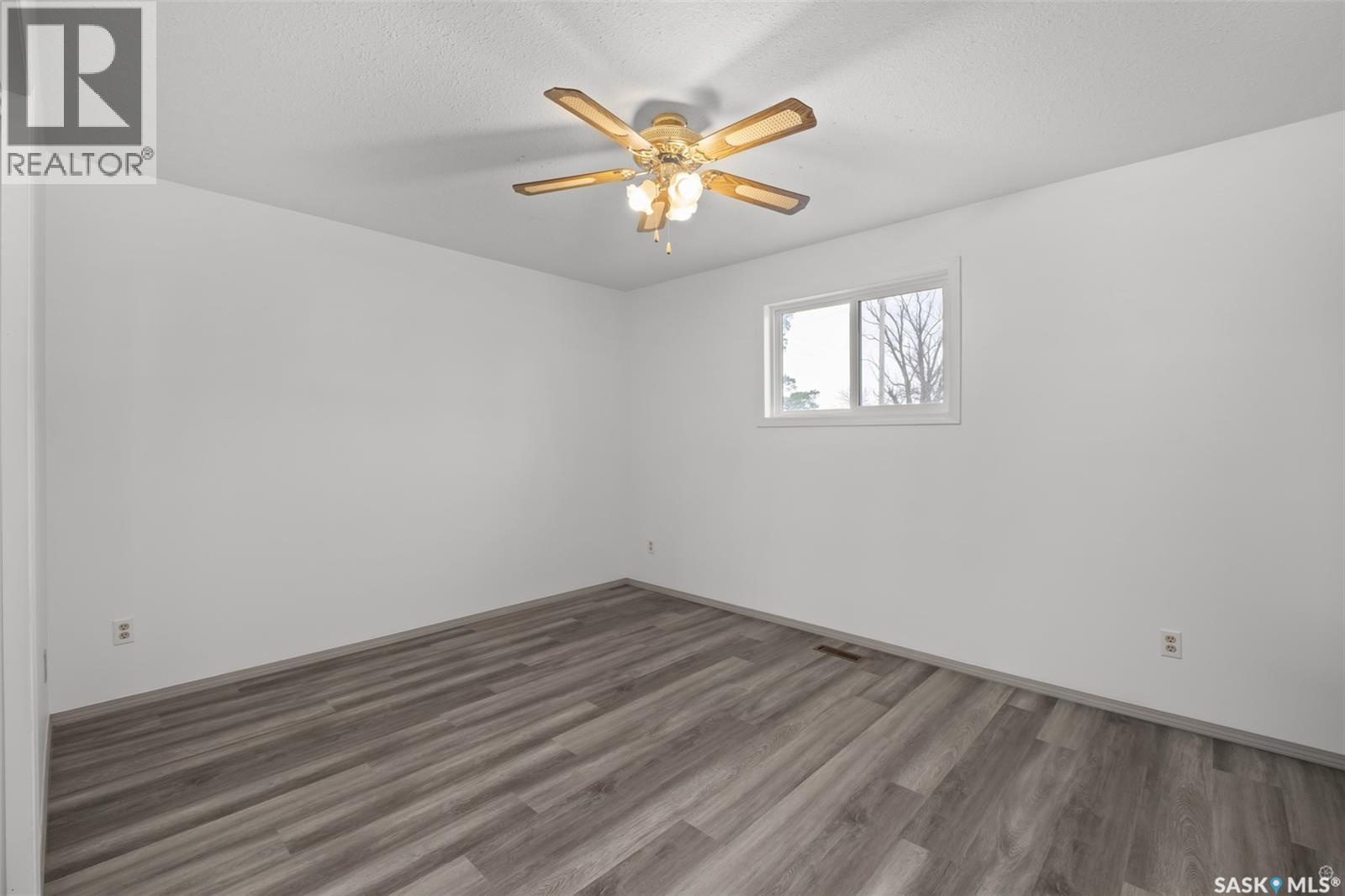 3367 15TH AVENUE E - 10
