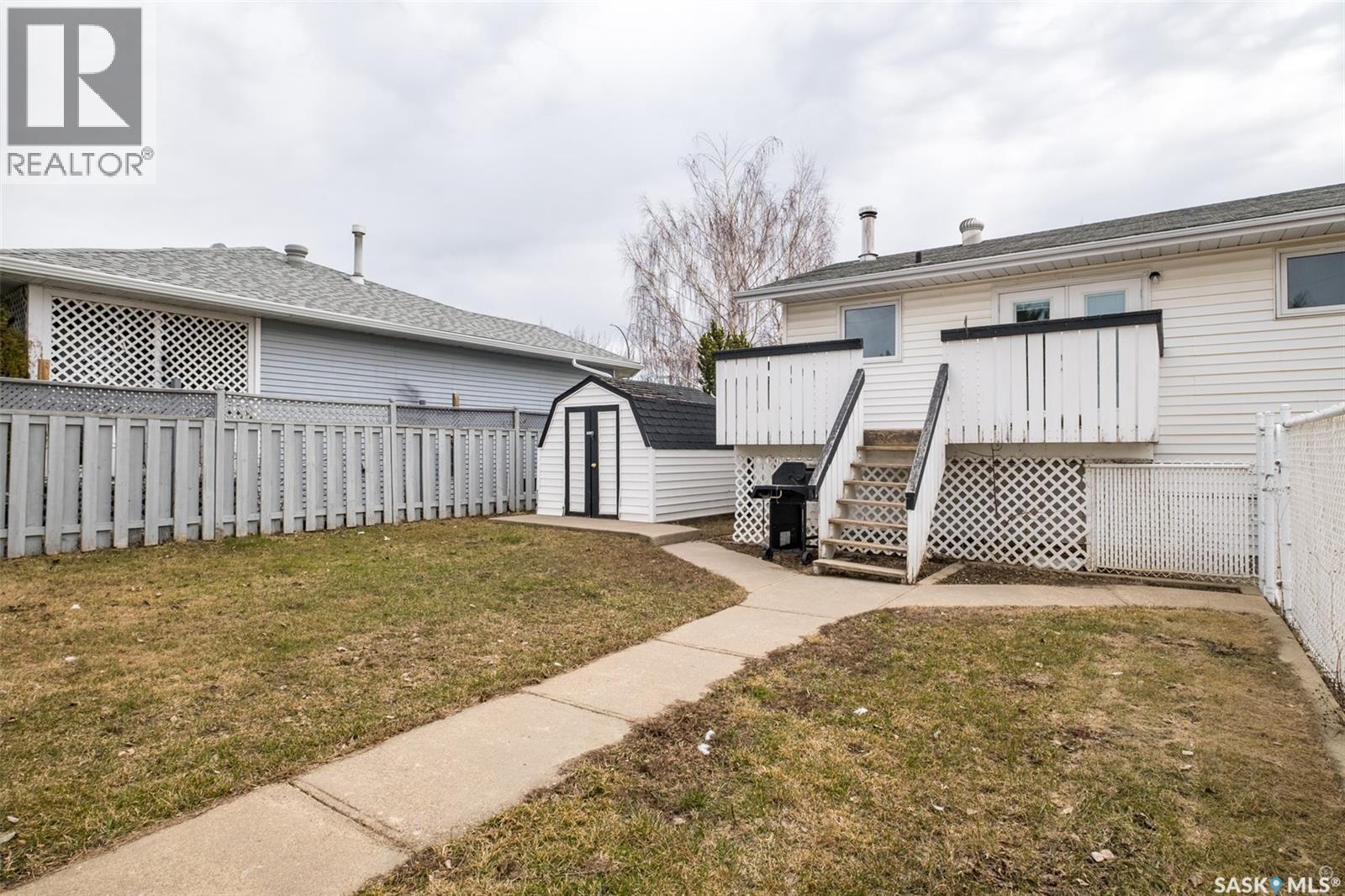 3367 15TH AVENUE E - 23